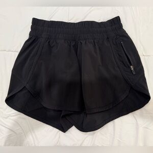 Lululemon Tracker Short Size 4